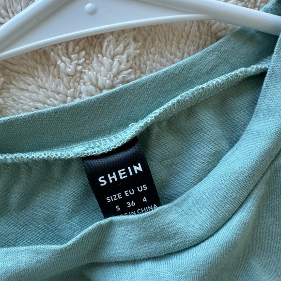 Tank top - Picture 2 of 2